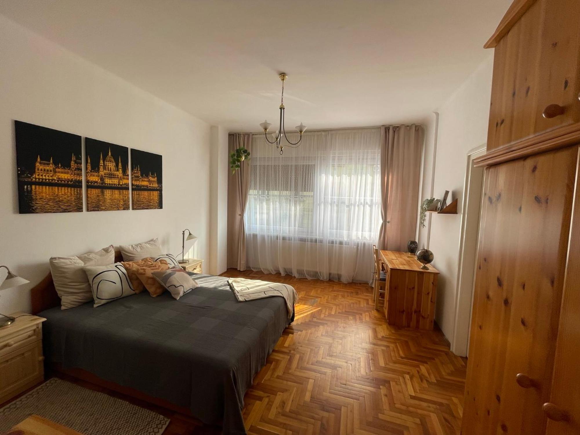 Bright & Spacious Riverside Apartment With Balcony Budapesta Exterior foto