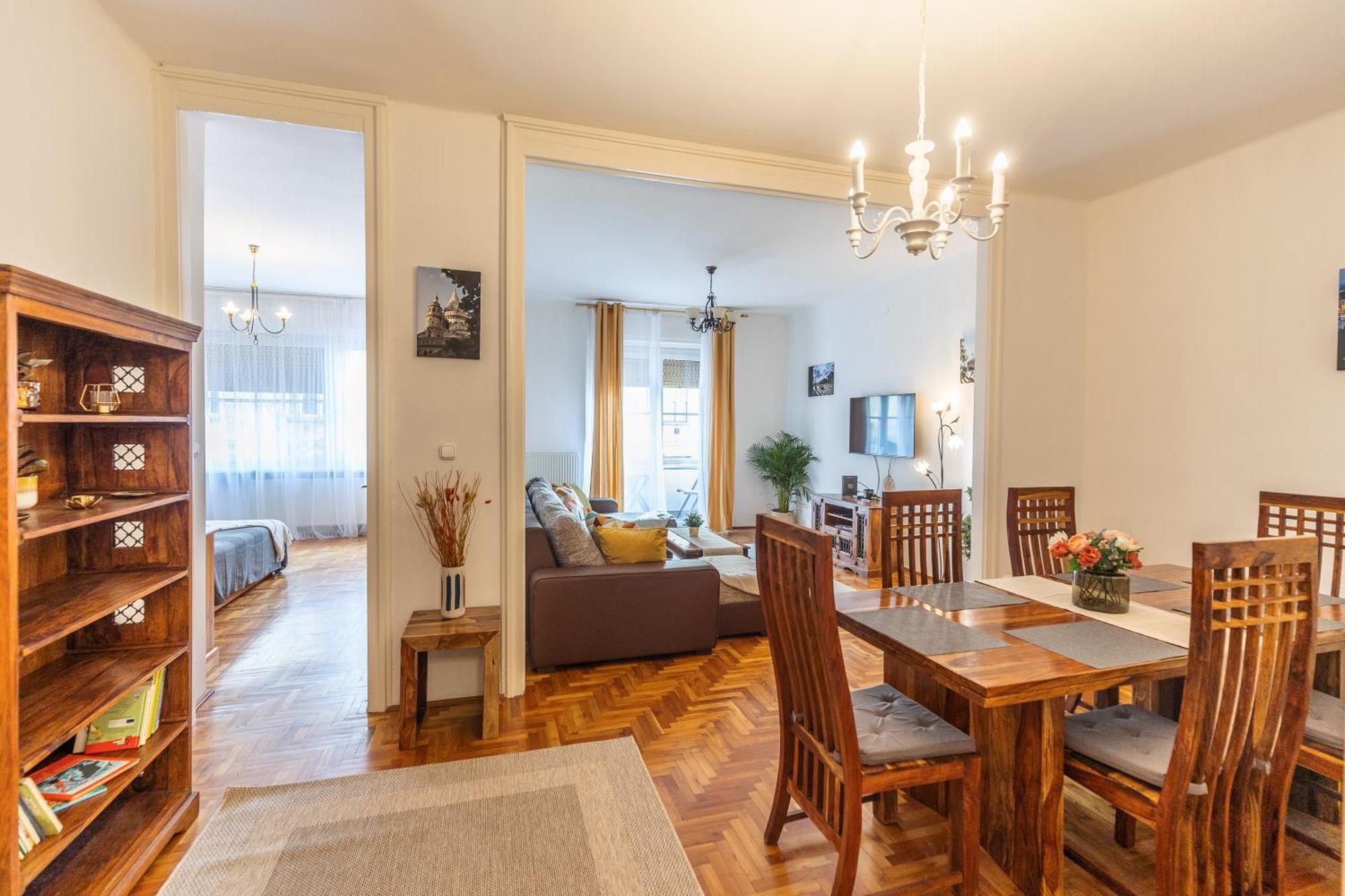 Bright & Spacious Riverside Apartment With Balcony Budapesta Exterior foto